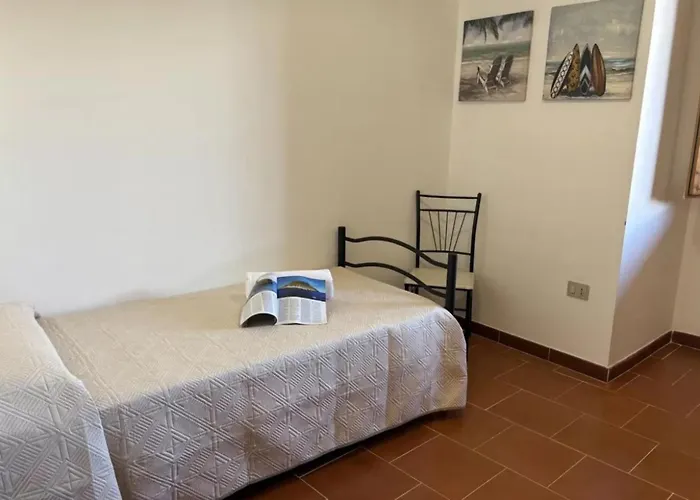 Bright Flat Near The Beaches Of Lu Bagnu Apartament *