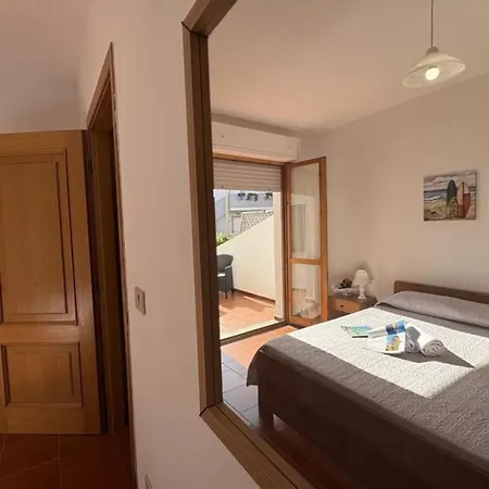 Bright Flat Near The Beaches Of Lu Bagnu شقة كاستيلساردو