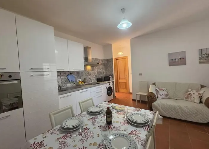 Apartment Bright Flat Near The Beaches Of Lu Bagnu