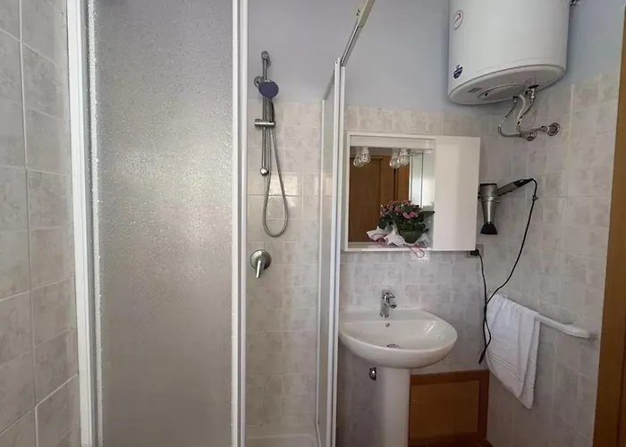 Apartment Bright Flat Near The Beaches Of Lu Bagnu Castelsardo